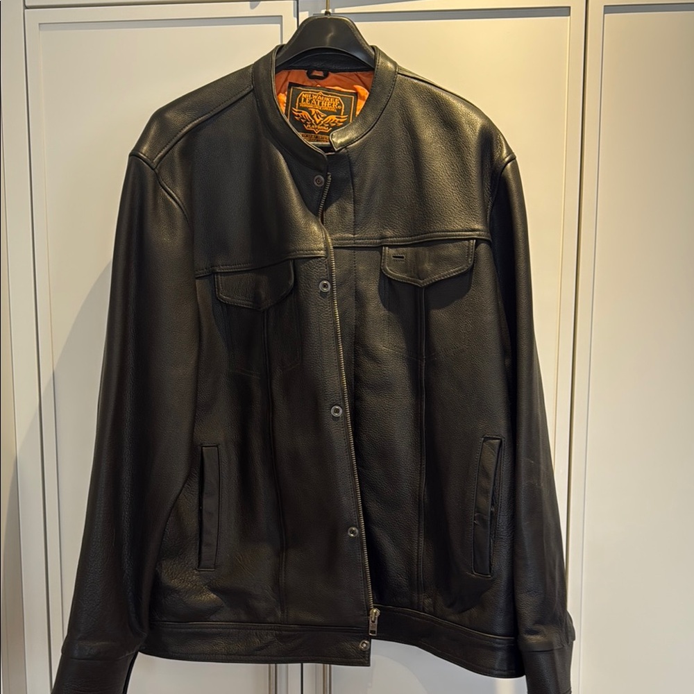 Sleek Black Varsity Jacket with Modern Collarless Design